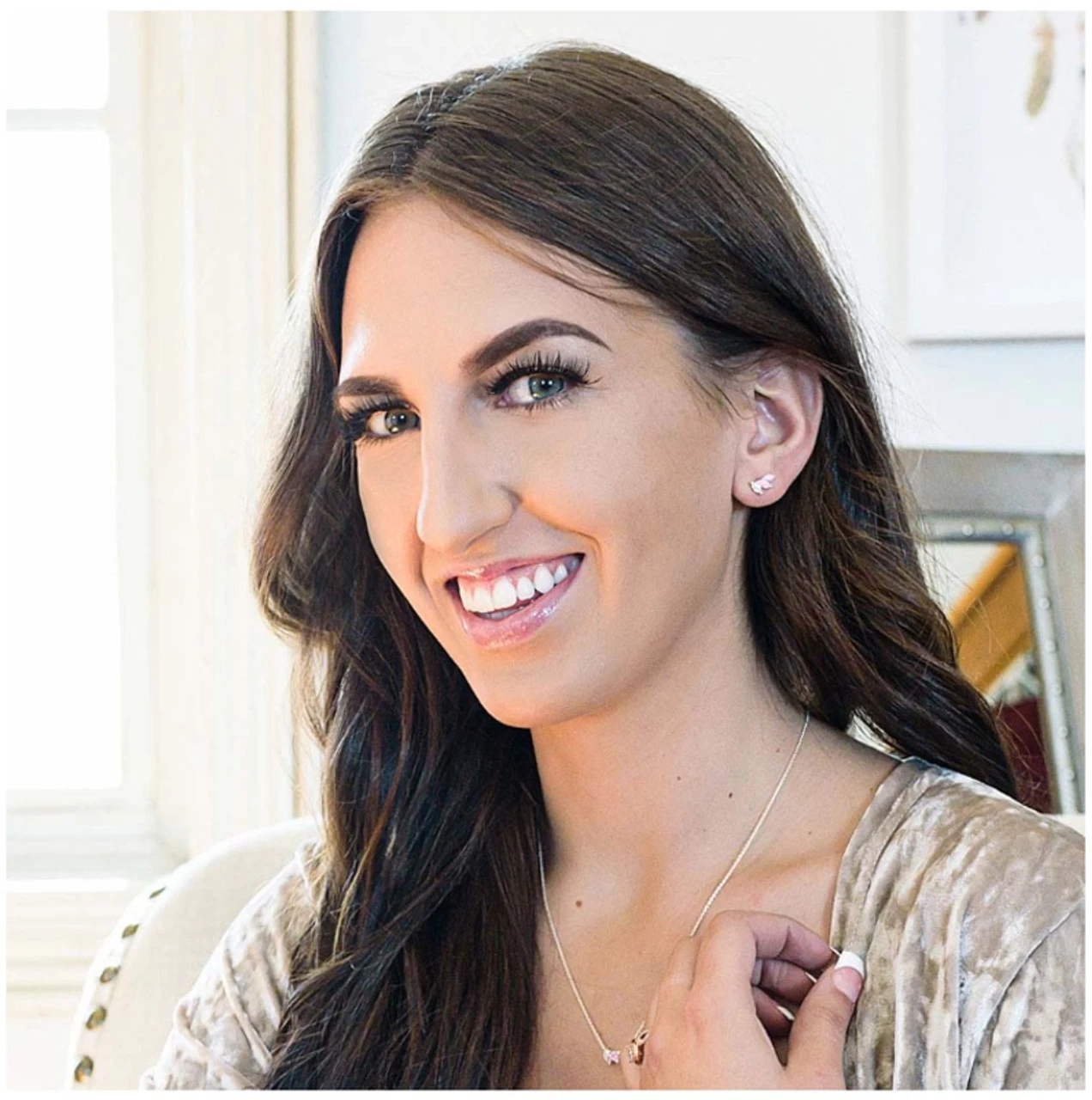 Montana Silversmiths Flared Cluster Wing Earrings 2 Montana Silversmiths Flared Cluster Wing Earrings - Image 2