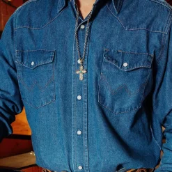 Montana Silversmiths At The Center Of Faith Cross Necklace -Montana Silversmiths 2487515 3 62209.1632865069