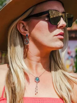 Montana Silversmiths NC4951 Womens Lady Guadalupe Dangle Stone Necklace Turquoise -Montana Silversmiths ModelFront 1c8f8cef 9b0f 4a18 aaac 2050071afdea